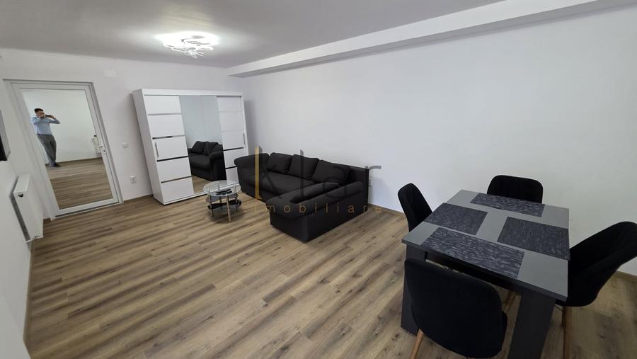 Apartament cu 2 camere semidecomandat, mobilat în Plopilor