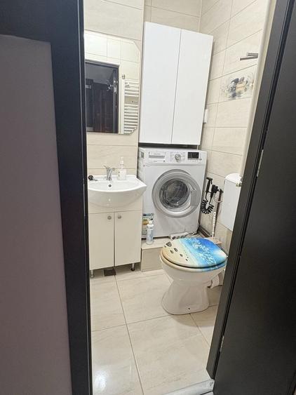 Apartament cu 2 camere semidecomandat în Dâmbu Pietros
