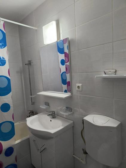 Apartament cu 3 camere decomandat în Ultracentral