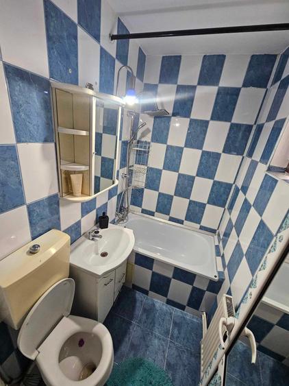 Apartament cu 2 camere semidecomandat în Est