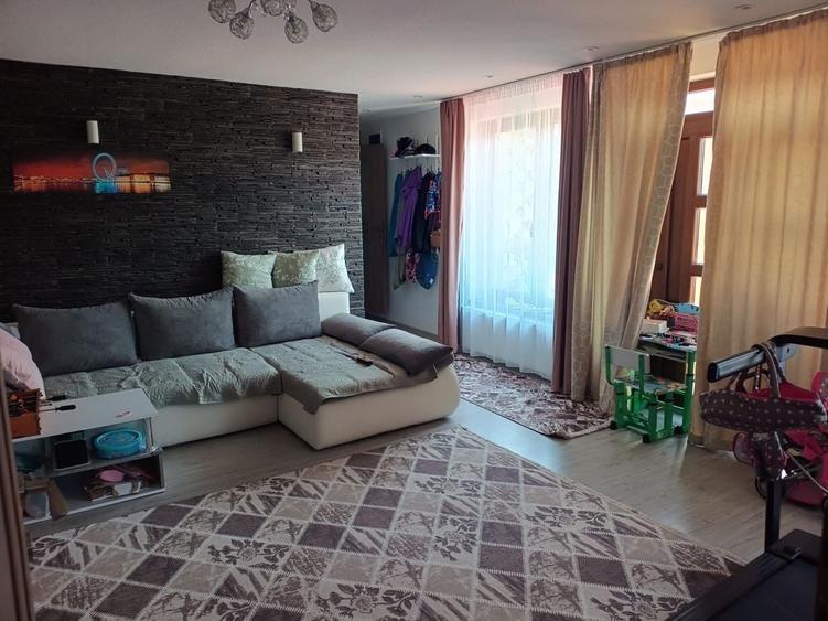 Casă cu 2 camere în Tritenii de Jos