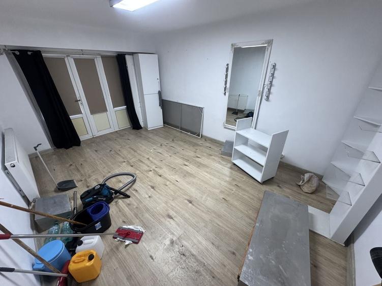 Spațiu comercial, de 16 mp, în Inel II