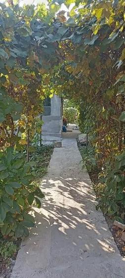 Casă cu 4 camere în Lilieci