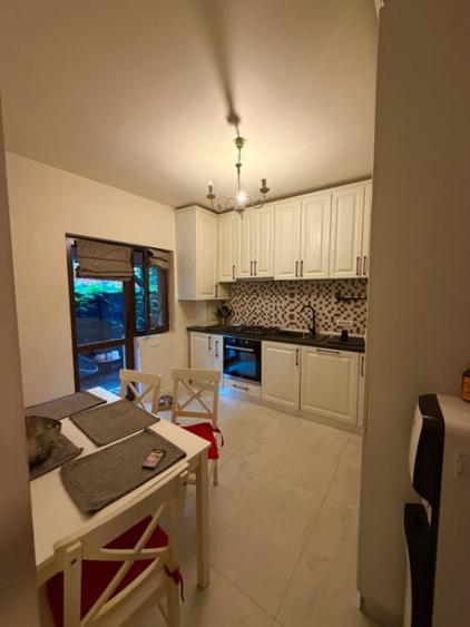 Casă cu 4 camere cu Teren 290 Mp în Lăpuș