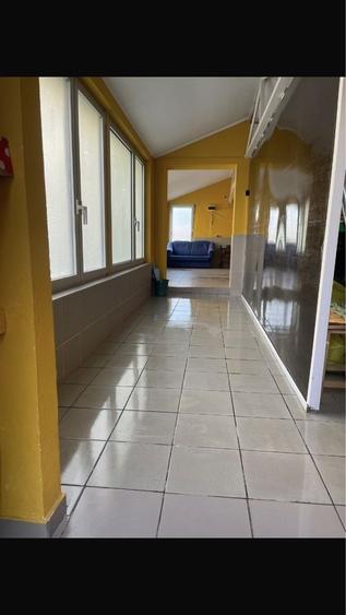 Casă cu 3 camere în Central