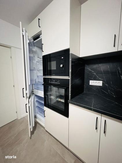 Apartament cu 3 camere decomandat, mobilat în Vitan
