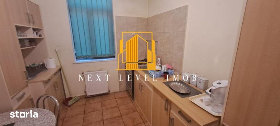 Casă cu 5 camere cu Teren 654 Mp în Negru Vodă
