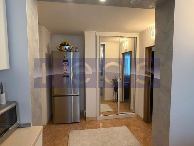 Apartament cu 3 camere semidecomandat, mobilat în Dristor