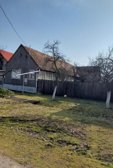 Casă individuală cu 3 camere cu Teren 750 Mp în Dud