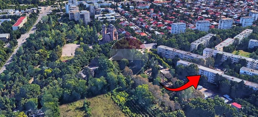 Apartament cu 2 camere semidecomandat în Cina