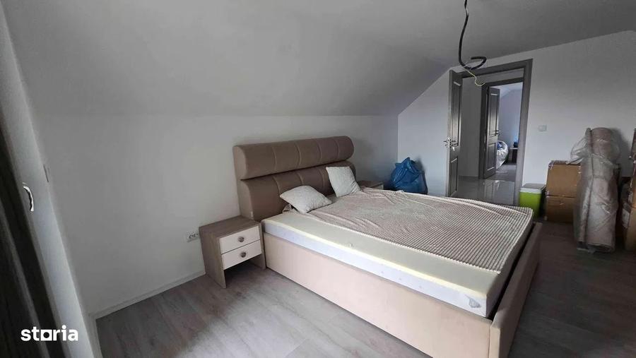 Casă cu 4 camere în Holboca