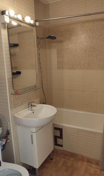Apartament cu 2 camere decomandat în Drumul Taberei