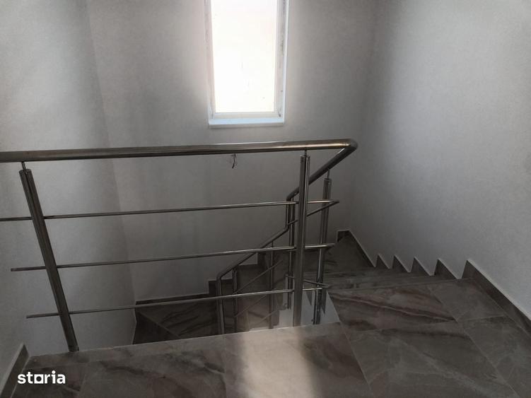 Casă cu 4 camere în Bâcu