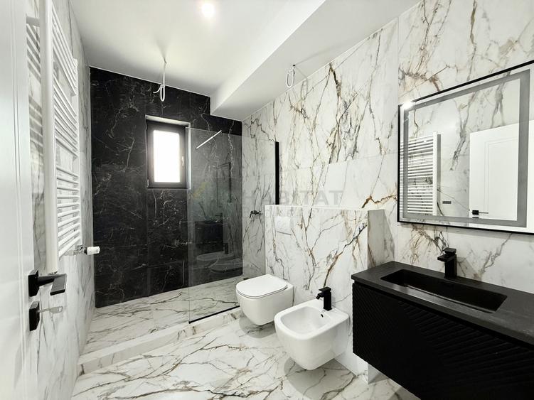 Casă individuală cu 6 camere cu Piscina în Tunari