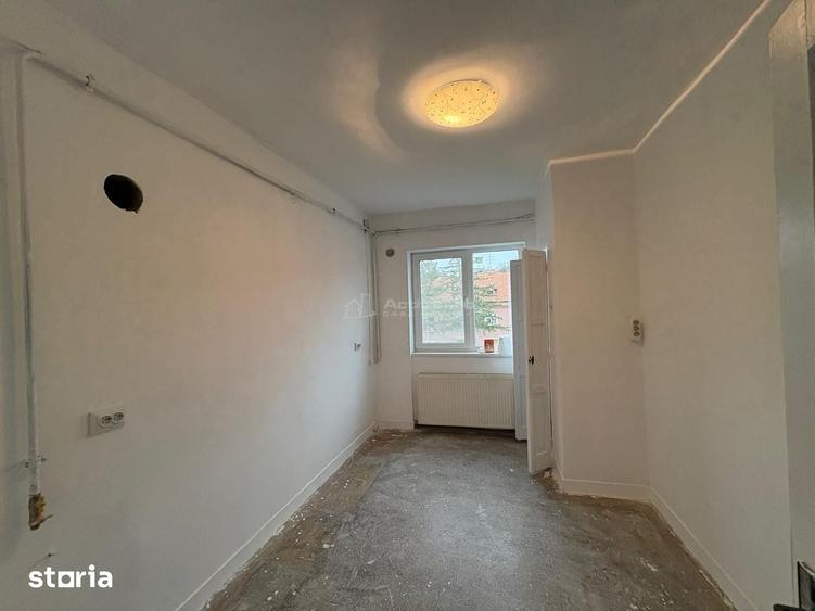 Apartament cu 2 camere decomandat în Central