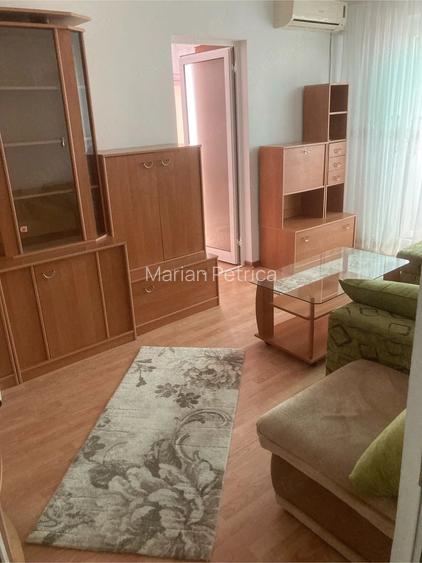 proprietar inchiriez ap 2 camere