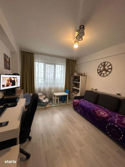 Apartament cu 2 camere decomandat în Strugurilor