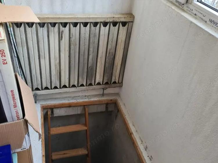 Apartament cu 4 camere decomandat în Pipera