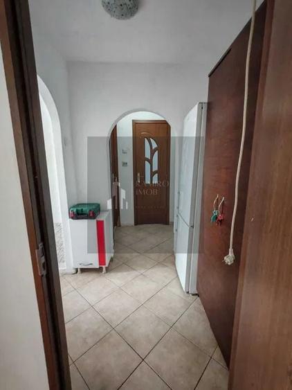 Garsonieră decomandată, mobilată în Alexandru Obregia