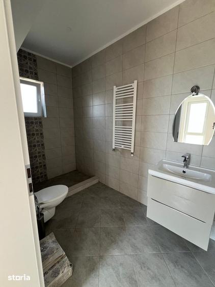 Casă cu 3 camere cu Teren 236 Mp în Corbeanca