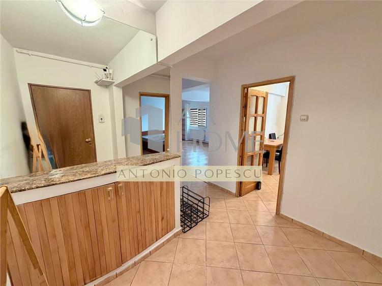 Apartament cu 2 camere decomandat, mobilat în Malu Roșu