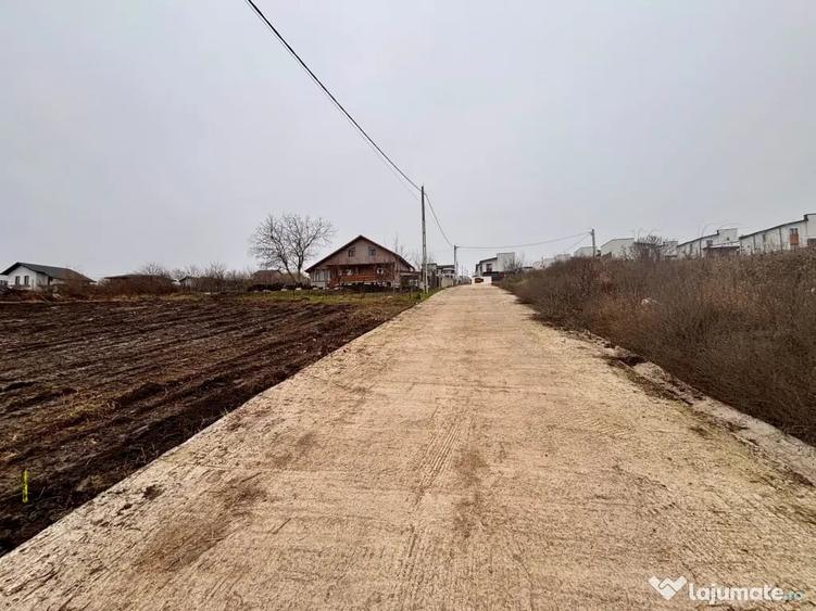 Teren de 575 mp, în Rediu