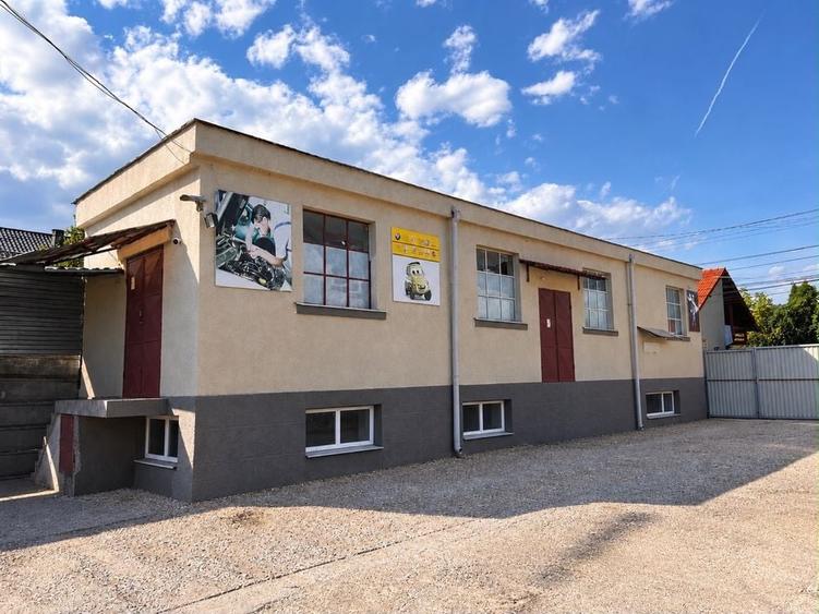 Spațiu comercial, de 125 mp, în Central