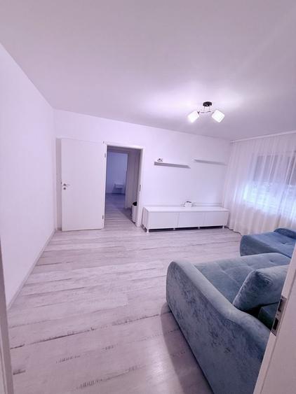 Apartament cu 2 camere semidecomandat în Gemenii