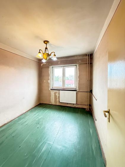 Apartament cu 2 camere semidecomandat în Berceni