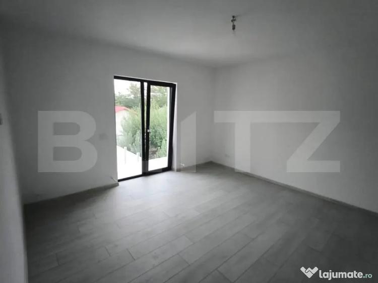 Casă cu 4 camere cu Teren 330 Mp în Central