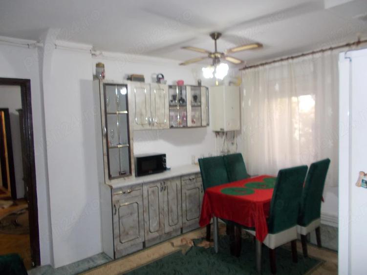 Apartament cu 3 camere semidecomandat în Freidorf
