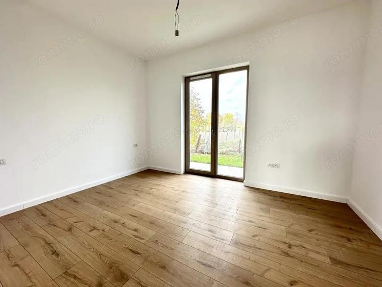 Apartament cu 3 camere decomandat în Remetea Mare