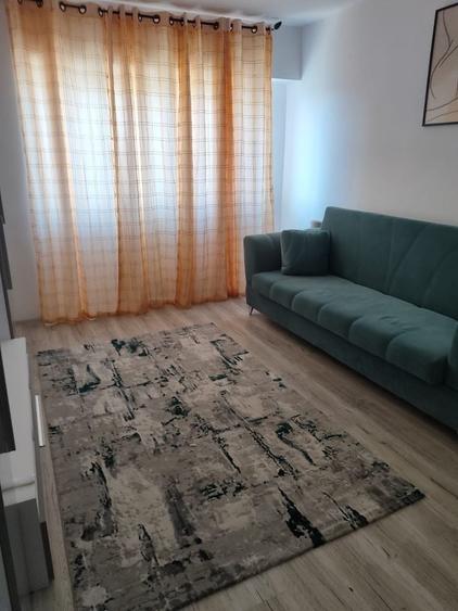 Apartament cu 3 camere în Alexandru cel Bun