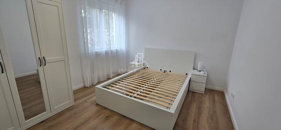 Apartament cu 2 camere decomandat în Cornișa