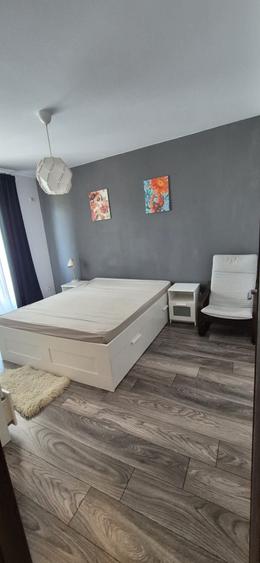 Apartament cu 2 camere decomandat în Tunari