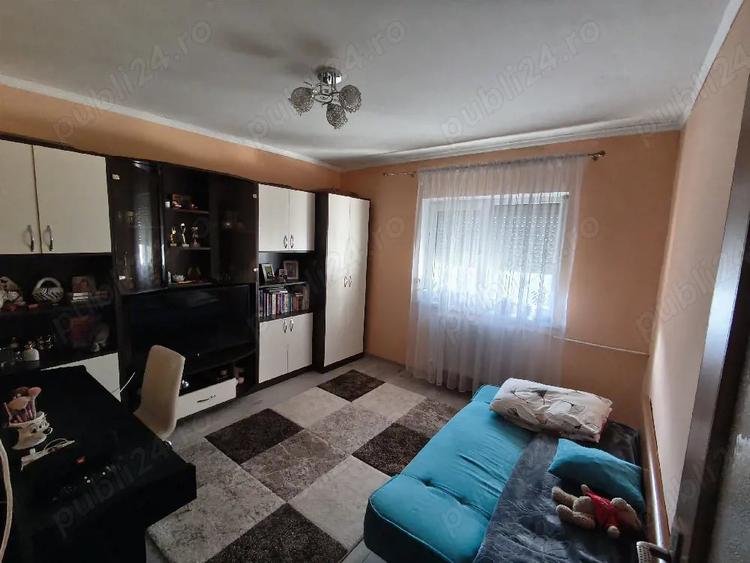 Apartament cu 2 camere decomandat în Rogerius