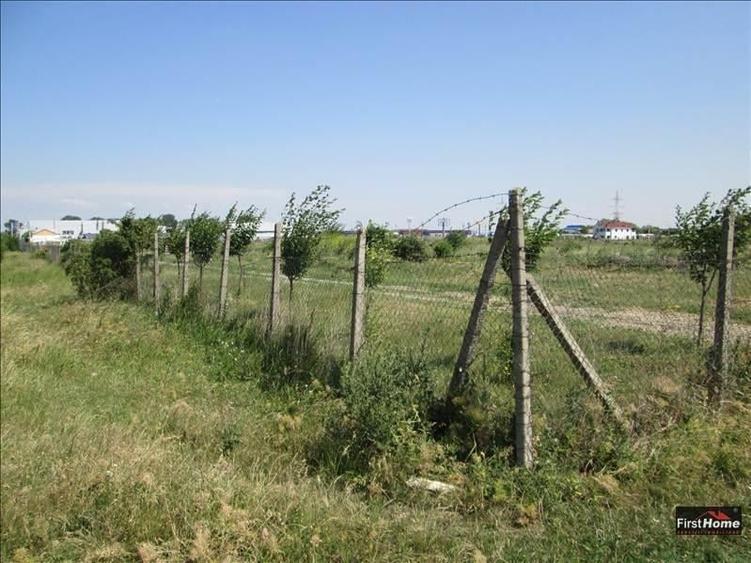 Teren Construcții intravilan de 15290 mp, în Exterior Nord