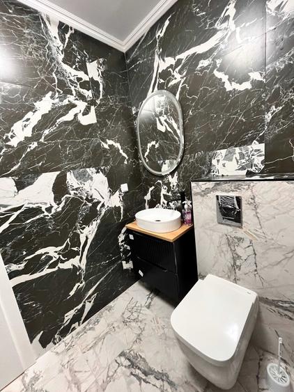 Apartament cu 3 camere decomandat în Exterior Vest