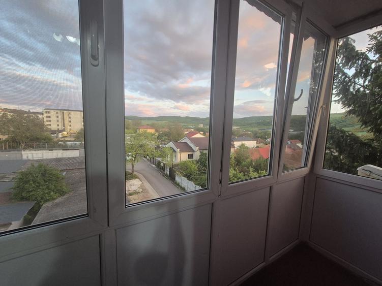 Apartament cu 2 camere decomandat în Baciu