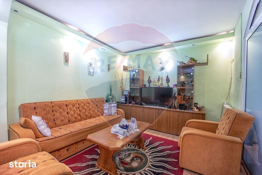 Casă cu 4 camere cu Teren 60 Mp în Bartolomeu