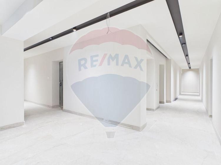 Apartament cu 2 camere decomandat în Obor