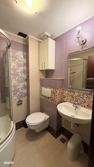 Apartament cu 3 camere decomandat în Străulești