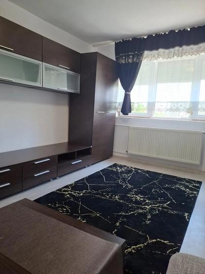Apartament cu 2 camere semidecomandat în Dacia