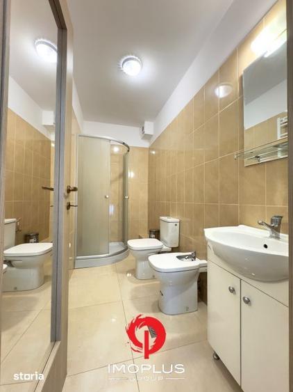 Apartament cu 3 camere decomandat în Ciurea