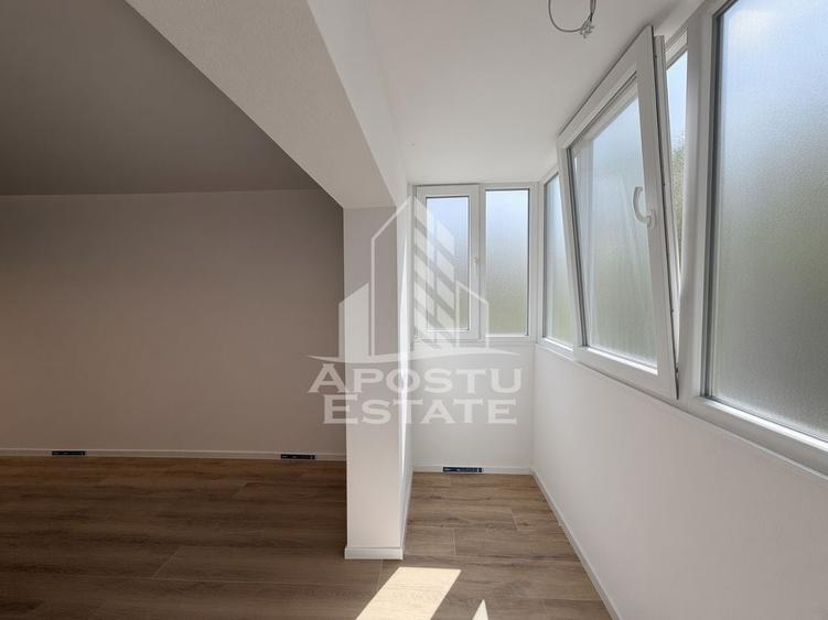 Apartament cu 3 camere decomandat în Dâmbovița