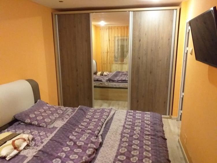 Apartament cu 2 camere semidecomandat, mobilat în 6 Vânători