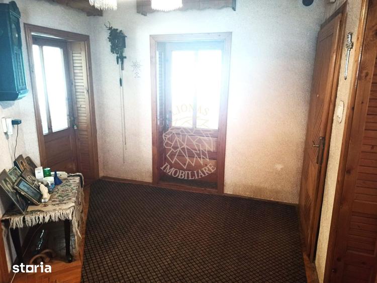 Apartament cu 4 camere în Central