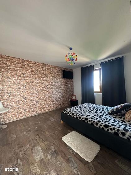 Casă cu 4 camere decomandat cu Teren 1048 Mp în Lucian Blaga