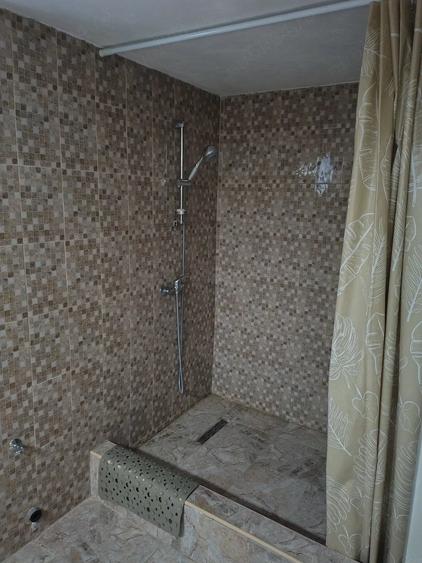 Casă cu 4 camere cu Teren 500 Mp în Orșova