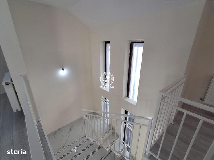 Casă cu 4 camere în Cogeasca